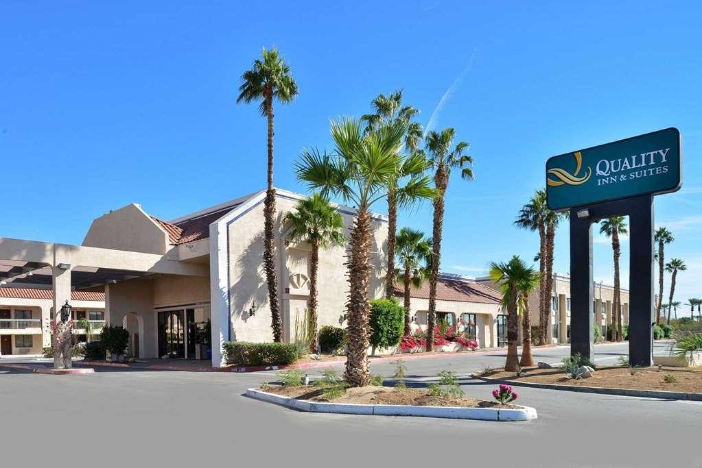 Signature Inn Indio I-10 Buitenkant foto