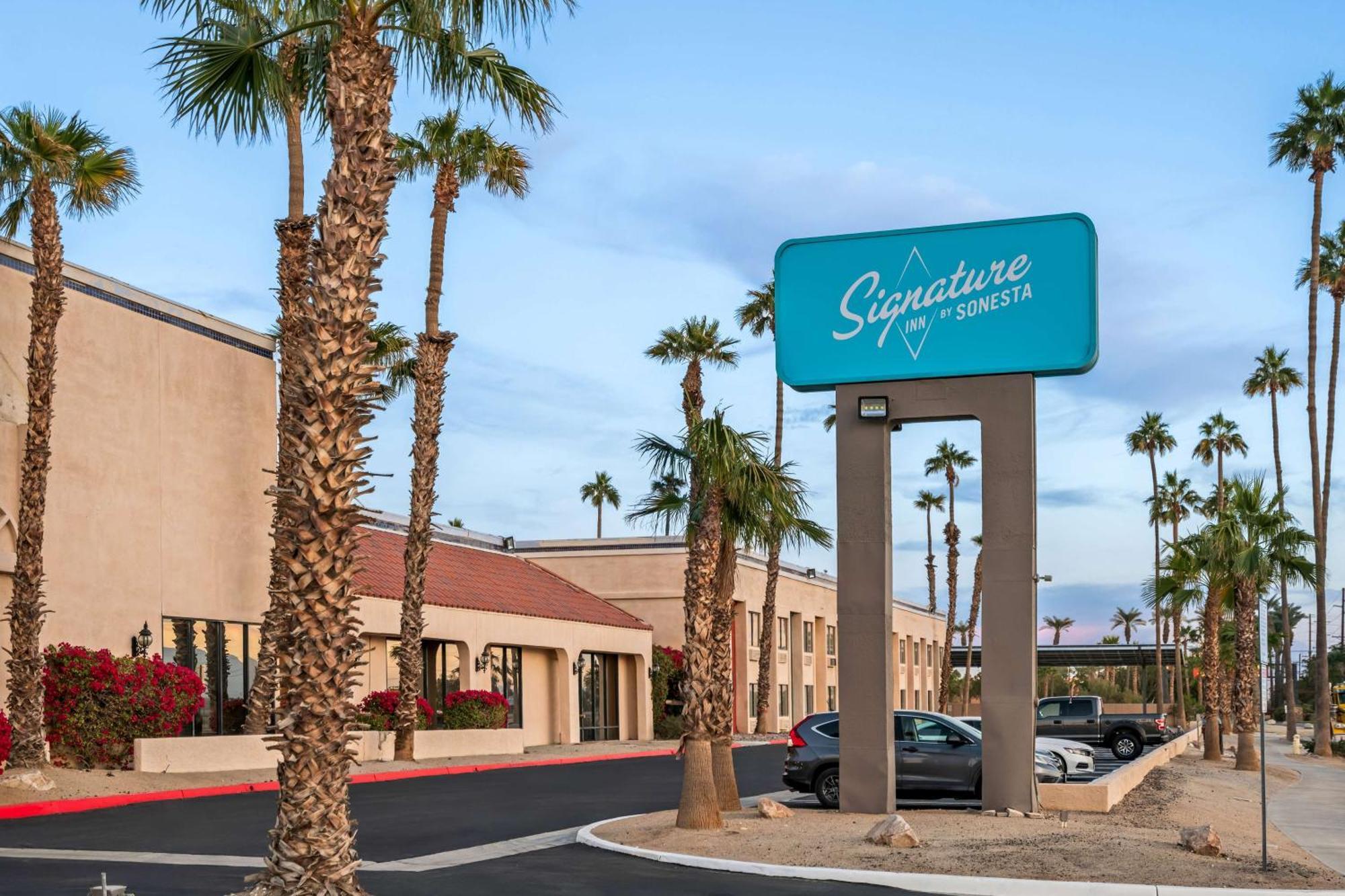 Signature Inn Indio I-10 Buitenkant foto